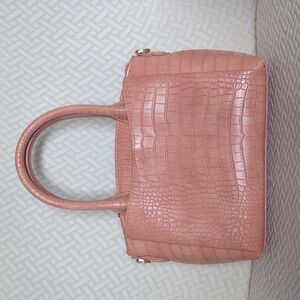 A New Day Hand Bagw/Necklace